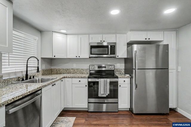 140 Marilyn St NE, Albany, OR 97322