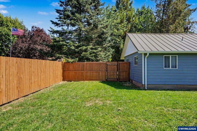 140 Marilyn St NE, Albany, OR 97322