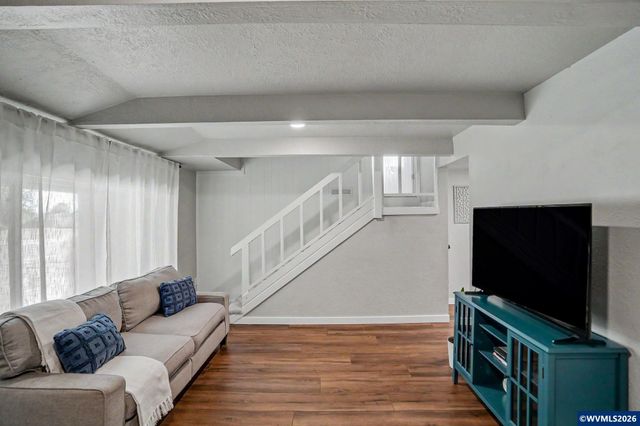 140 Marilyn St NE, Albany, OR 97322