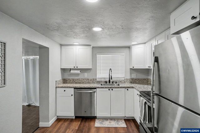 140 Marilyn St NE, Albany, OR 97322