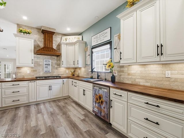 4904 Winterset Drive, Las Vegas, NV 89130