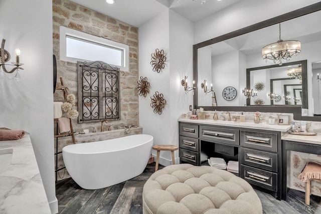 911 Mountain Park Dr, Big Spring, TX 79720