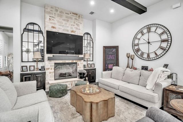 911 Mountain Park Dr, Big Spring, TX 79720