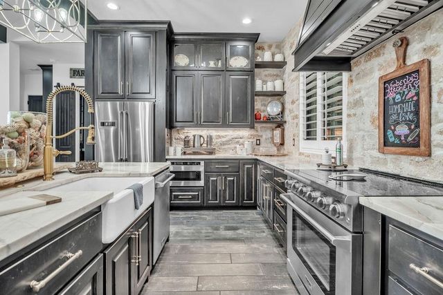 911 Mountain Park Dr, Big Spring, TX 79720