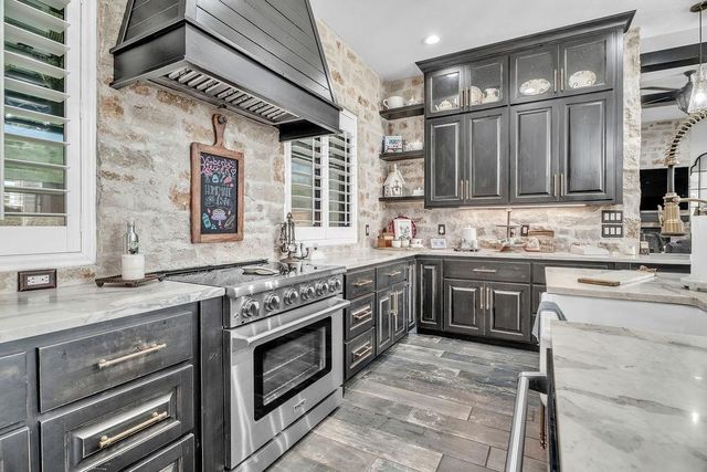 911 Mountain Park Dr, Big Spring, TX 79720