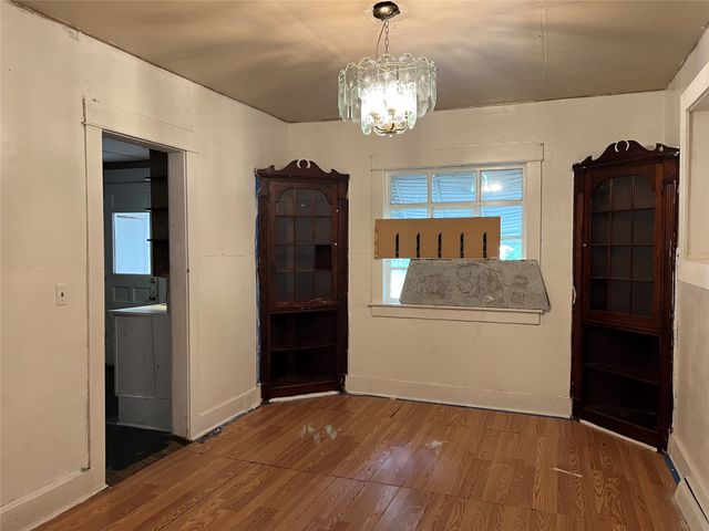735 E 24TH Street, Erie, PA 16503