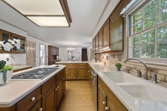 1249 Centenary Ridge, Snellville, GA 30078