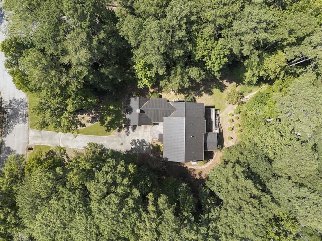1249 Centenary Ridge, Snellville, GA 30078