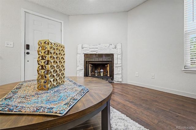 909 S Dawson Way 1, Aurora, CO 80012