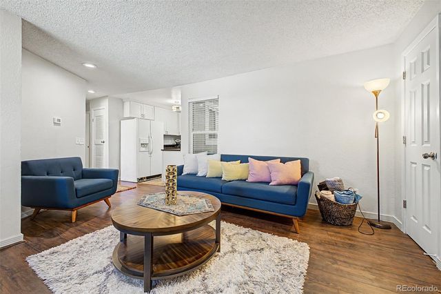 909 S Dawson Way 1, Aurora, CO 80012