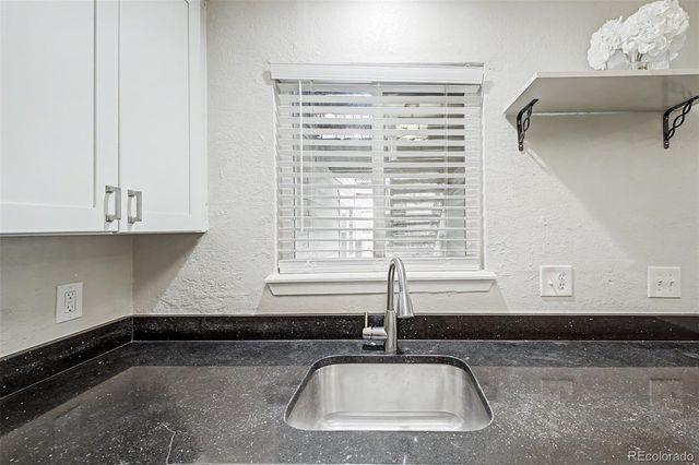 909 S Dawson Way 1, Aurora, CO 80012