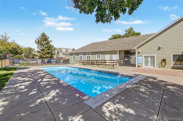 909 S Dawson Way 1, Aurora, CO 80012
