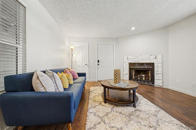 909 S Dawson Way 1, Aurora, CO 80012