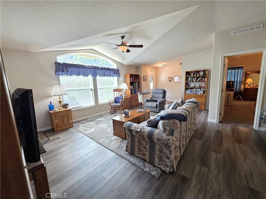 Image 5 of property listing at 6581 Jack Hill, Oroville, CA 95966