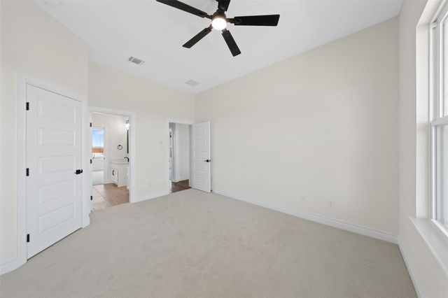 11042 Eagle Walk BLVD, Salado, TX 76571