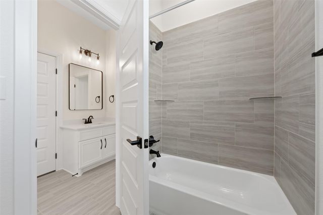 11042 Eagle Walk BLVD, Salado, TX 76571