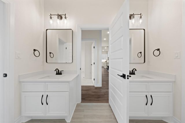 11042 Eagle Walk BLVD, Salado, TX 76571