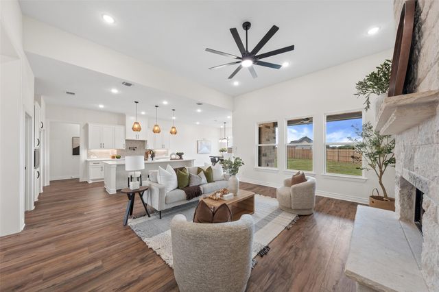 11042 Eagle Walk BLVD, Salado, TX 76571