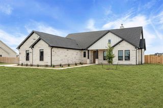 11042 Eagle Walk BLVD, Salado, TX 76571