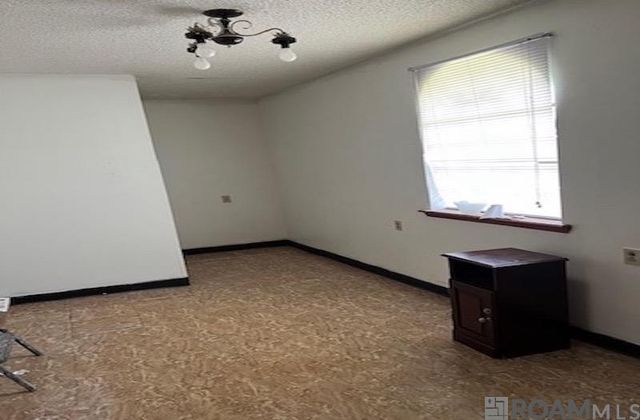 3315 Baytree Ln, Vacherie, LA 70090