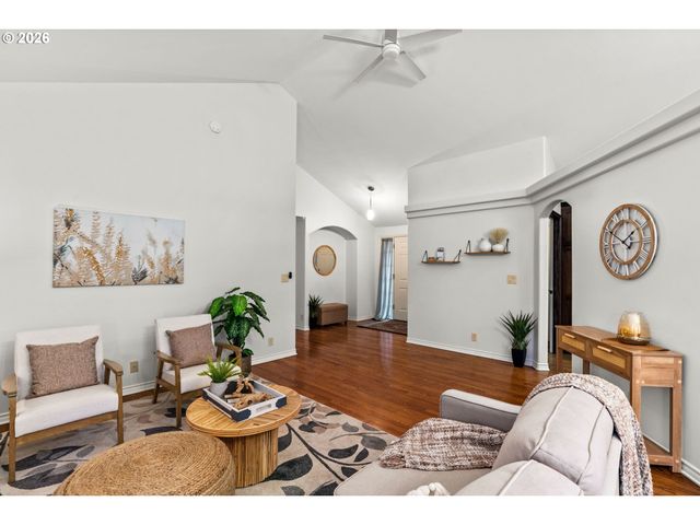 1265 FROGS LEAP Ln, Eugene, OR 97404