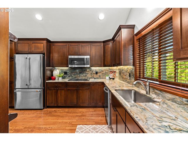 1265 FROGS LEAP Ln, Eugene, OR 97404