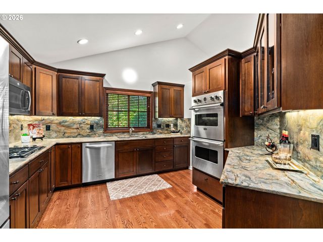 1265 FROGS LEAP Ln, Eugene, OR 97404
