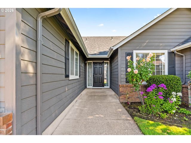 1265 FROGS LEAP Ln, Eugene, OR 97404