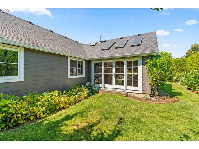 1265 FROGS LEAP Ln, Eugene, OR 97404
