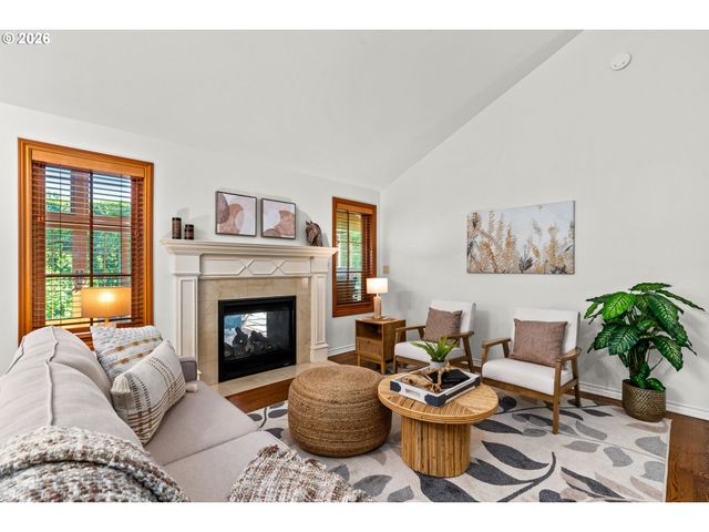 1265 FROGS LEAP Ln, Eugene, OR 97404