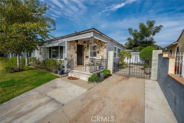 5433 E Brittain, Long Beach, CA 90808