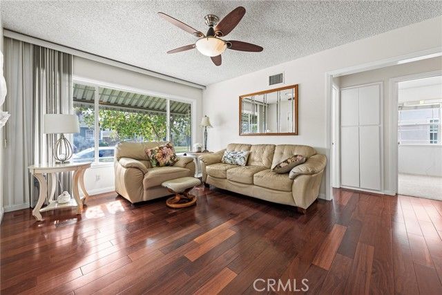 5433 E Brittain, Long Beach, CA 90808