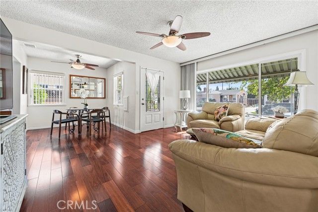 5433 E Brittain, Long Beach, CA 90808