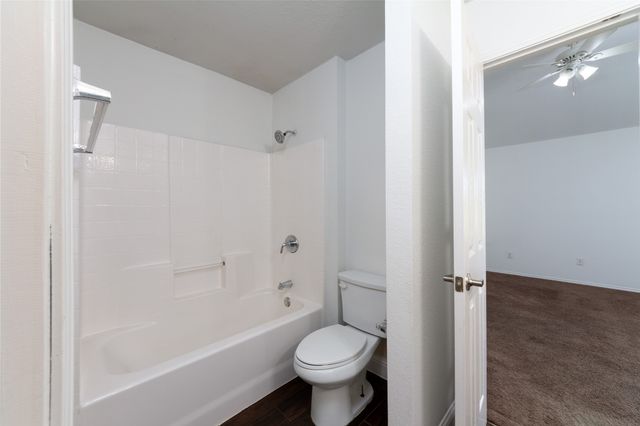 1123 Warrior Drive, Dallas, TX 75253