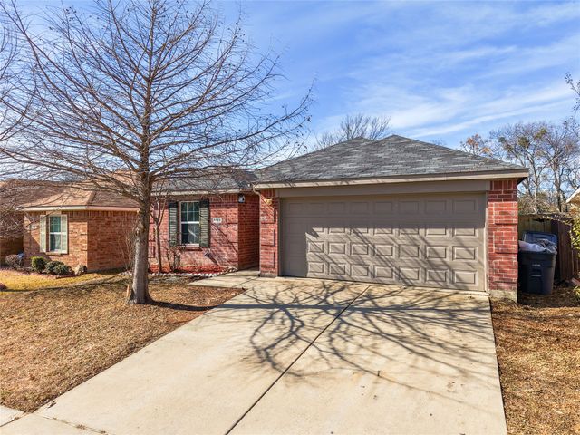 1123 Warrior Drive, Dallas, TX 75253