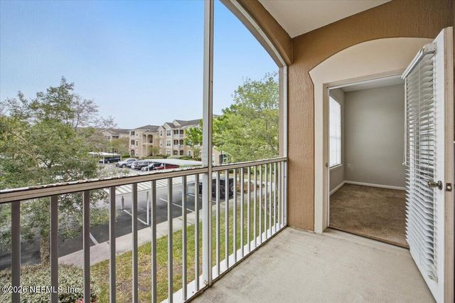 7990 BAYMEADOWS Road E 422, Jacksonville, FL 32256