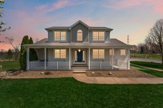 731 N 200 W, Valparaiso, IN 46385
