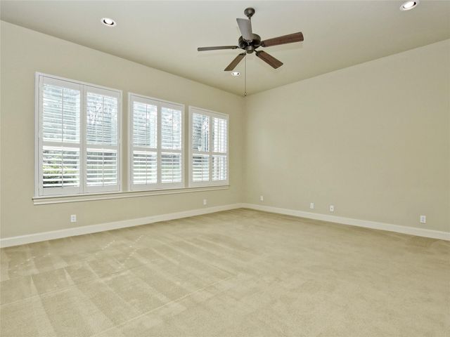 210 Clubhouse DR, Lakeway, TX 78734