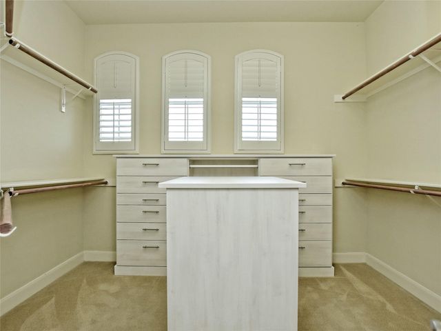 210 Clubhouse DR, Lakeway, TX 78734