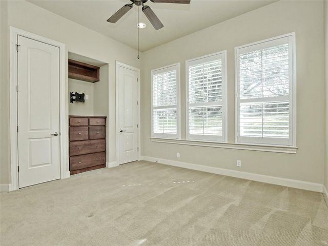 210 Clubhouse DR, Lakeway, TX 78734