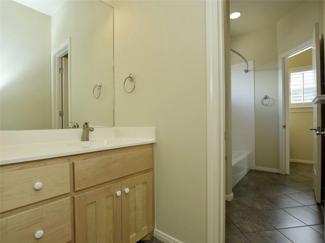 210 Clubhouse DR, Lakeway, TX 78734