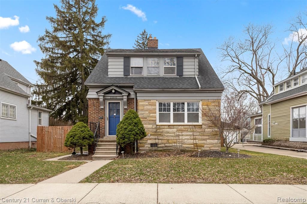 22043 Edison Street, Dearborn, MI 48124