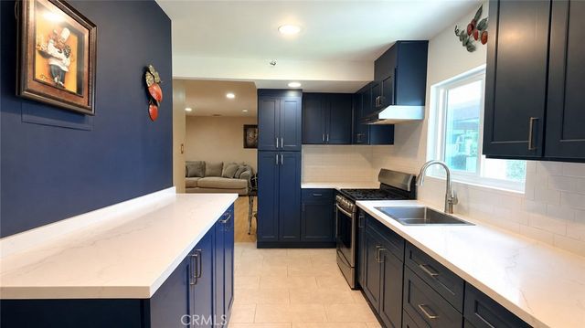 10239 Garfield, South Gate, CA 90280