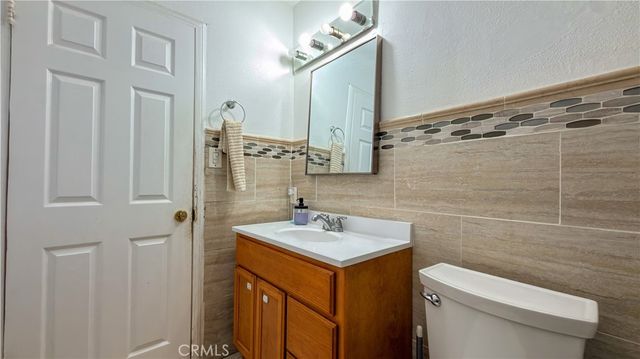 10239 Garfield, South Gate, CA 90280