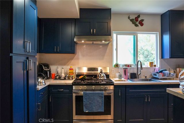 10239 Garfield, South Gate, CA 90280