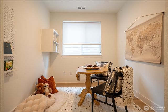 1744 Canyon Avenue SE, North Bend, WA 98045