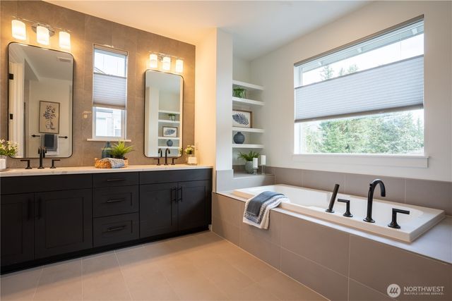 1744 Canyon Avenue SE, North Bend, WA 98045