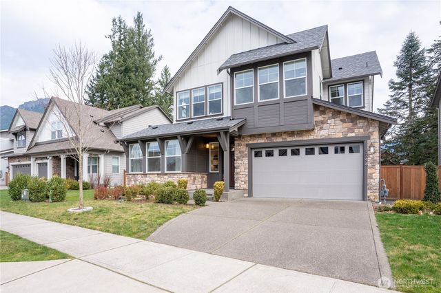 1744 Canyon Avenue SE, North Bend, WA 98045