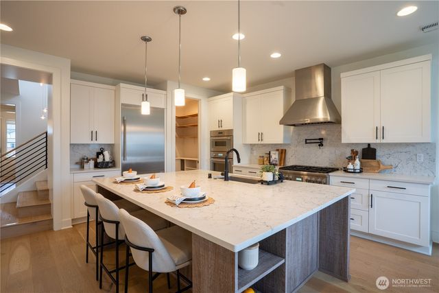 1744 Canyon Avenue SE, North Bend, WA 98045