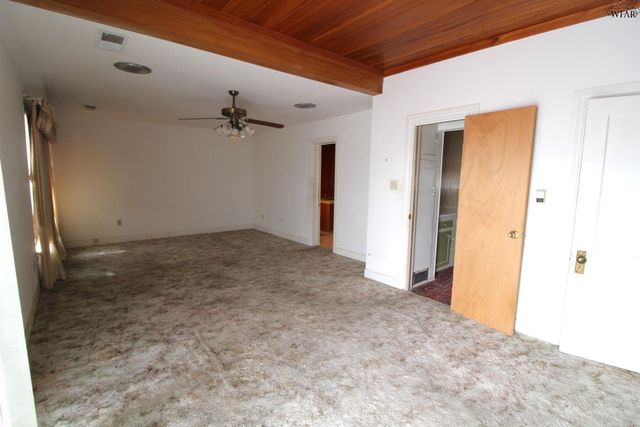 2030 NABERS STREET, Vernon, TX 76384